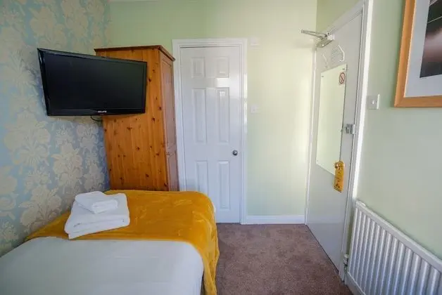 Tek Kişilik Oda (Room1)