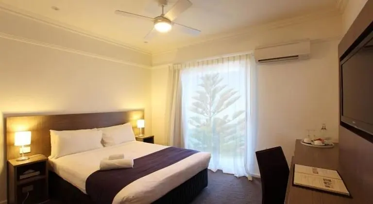 Standard Oda, Sigara İçilmez, Balkon (Beachfront Room)