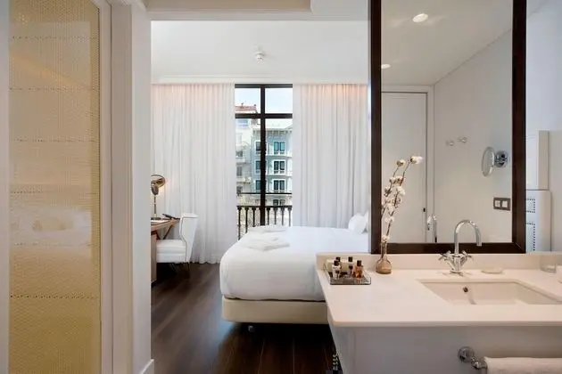 Oda, 1 En Büyük (King) Boy Yatak ve Çekyat