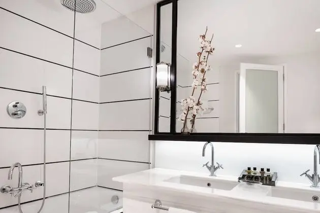 Oda, 1 En Büyük (King) Boy Yatak ve Çekyat