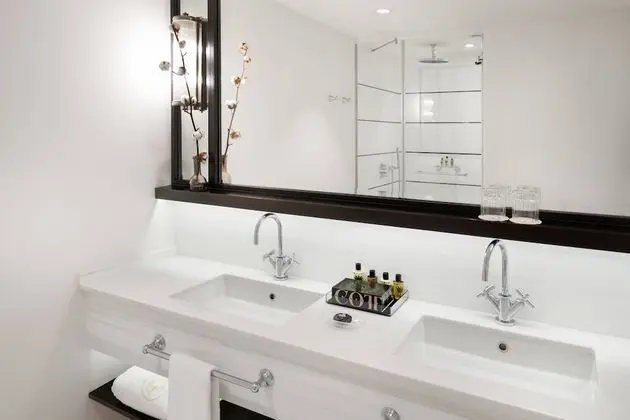 Oda, 2 Tek Kişilik Yatak