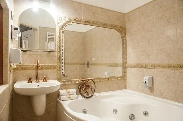 Deluxe Tek Büyük Yataklı Oda, Sigara İçilmez