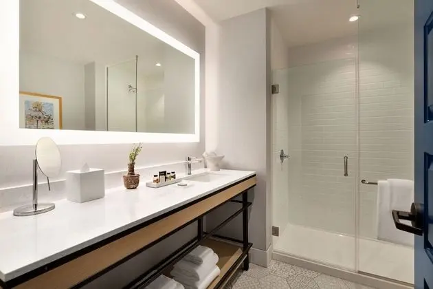 Oda, 1 En Büyük (King) Boy Yatak