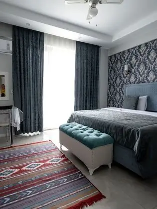 Comfort Tek Büyük Yataklı Oda (2 People)