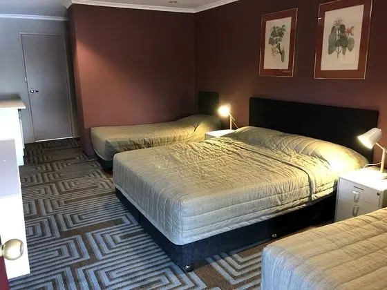Family Oda, Birden Çok Yatak, Sigara İçilmez (Family Room 6)