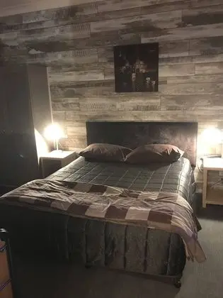 Standard Oda, 1 Büyük (Queen) Boy Yatak, Sigara İçilmez (Double Room)