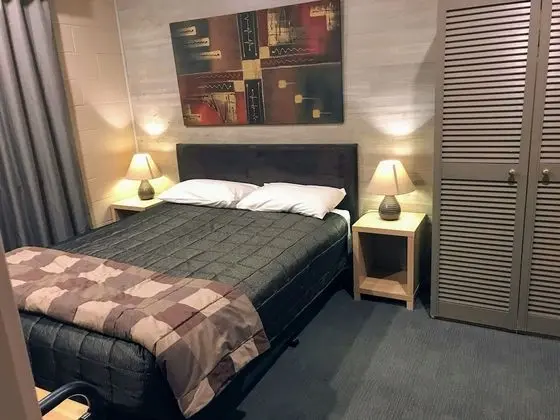 Standard Oda, 1 Büyük (Queen) Boy Yatak, Sigara İçilmez (Double Room)