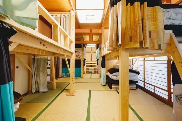 Ortak Ranzalı Oda, Sigara İçilmez