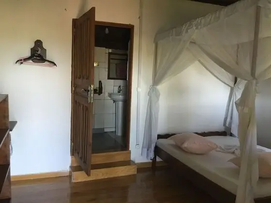 Basic Oda, Deniz Manzaralı