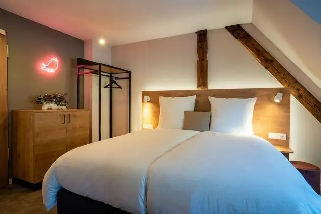 Superior Tek Büyük Yataklı Oda