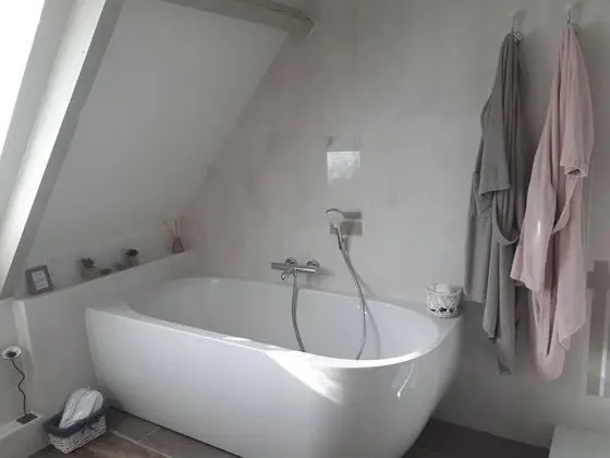 Comfort Tek Büyük Yataklı Oda, Özel Banyo (Alice)