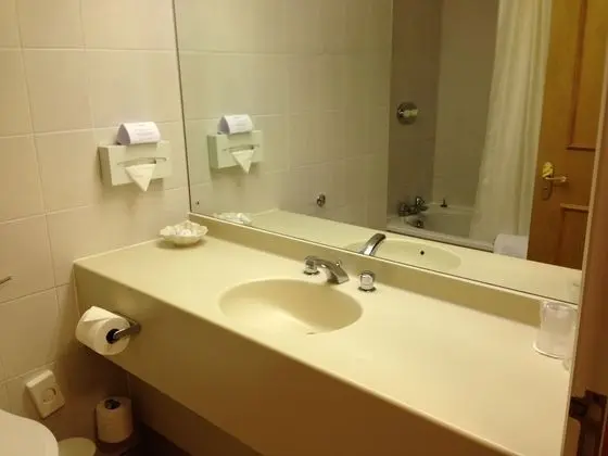 Luxury Tek Büyük Yataklı Oda