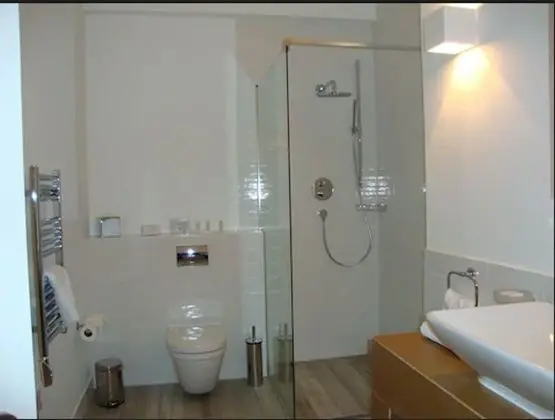Luxury Tek Büyük Yataklı Oda