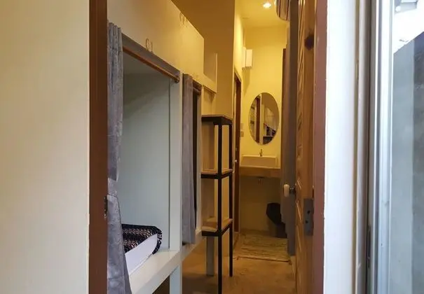 6-Bed Mixed Dormitory