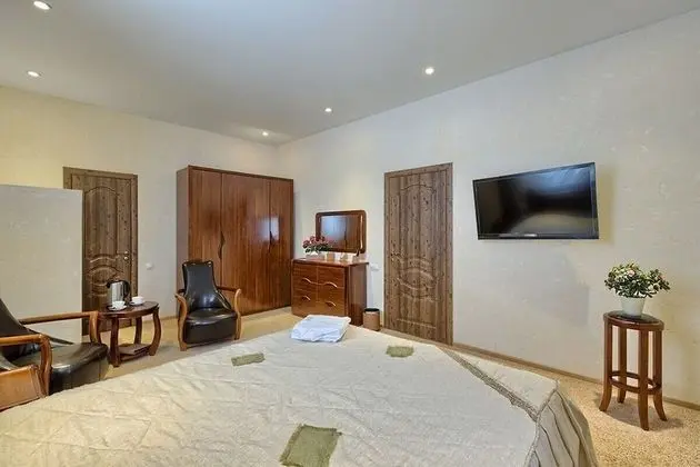 Exclusive Stüdyo Süit