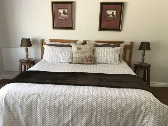 Deluxe Tek Büyük veya İki Ayrı Yataklı Oda, 1 Yatak Odası, Bahçe Manzaralı, Dağ Yamacı