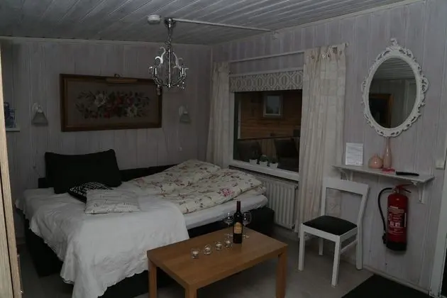 Kır Evi, 1 Yatak Odası, Sıcak Su Havuzu