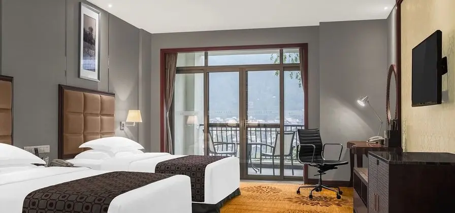 Deluxe Üç Kişilik Oda