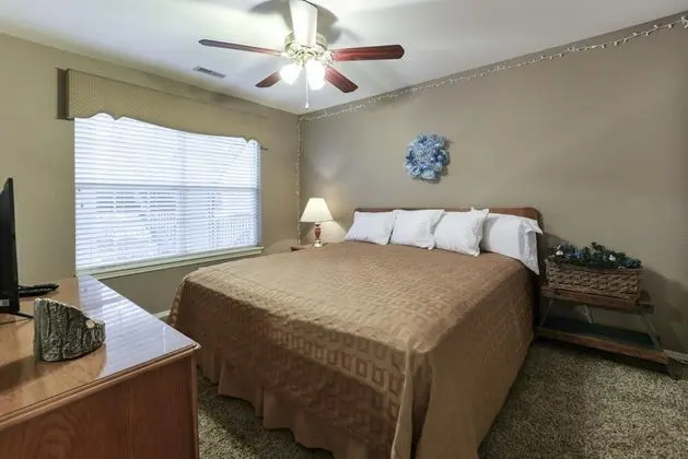 Daire (Country Getaway Condo - NO STAIRS!! S)
