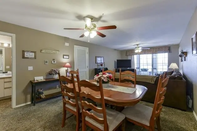Daire (Country Getaway Condo - NO STAIRS!! S)