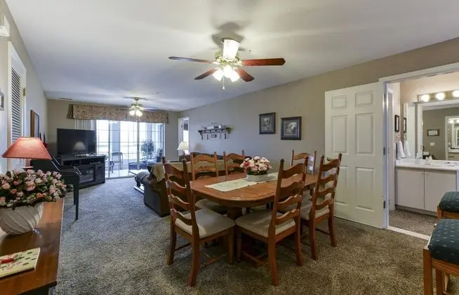 Daire (Country Getaway Condo - NO STAIRS!! S)