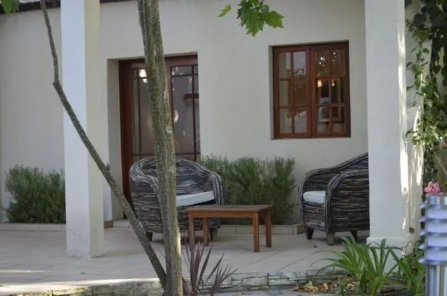 Kır Evi (Garden)