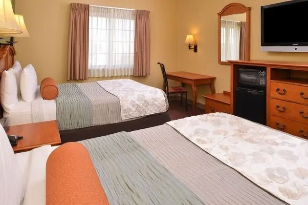 Oda, 2 Büyük (Queen) Boy Yatak, Sigara İçilmez