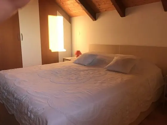 Ev (Two Bedroom Apartment with Terrace)