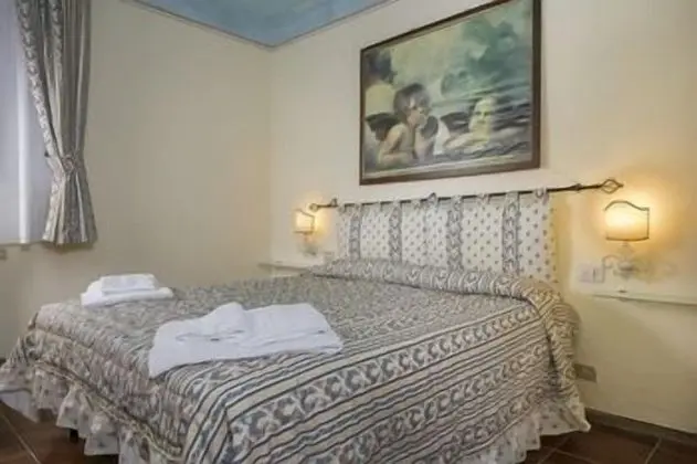 Villa, Birden Çok Yatak Odası, Üzüm Asması Manzaralı
