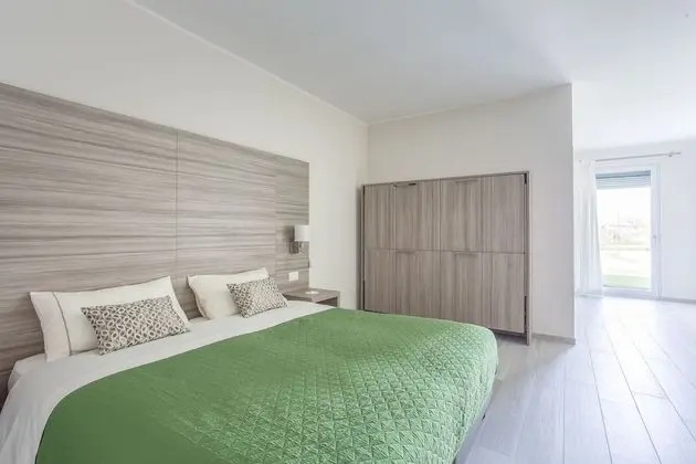 Tek Büyük veya İki Ayrı Yataklı Oda