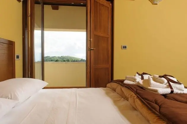 Tek Büyük Yataklı Oda