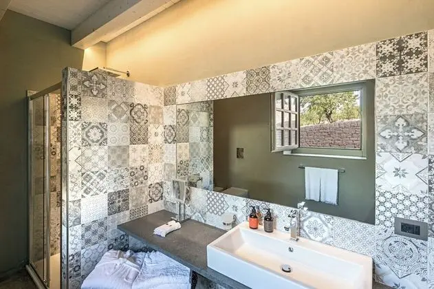 Deluxe Tek Büyük veya İki Ayrı Yataklı Oda, Bahçe Manzaralı