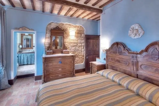 Tek Büyük Yataklı Oda