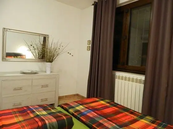 Ev, 2 Yatak Odası, Veranda