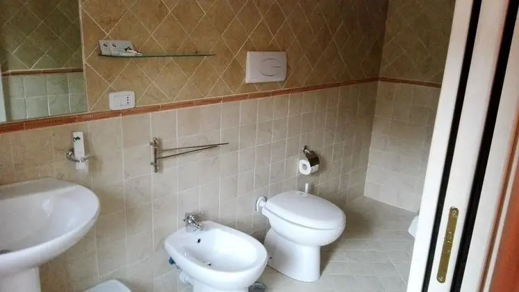 Tek Büyük Yataklı Oda, Balkon, Dağ Manzaralı