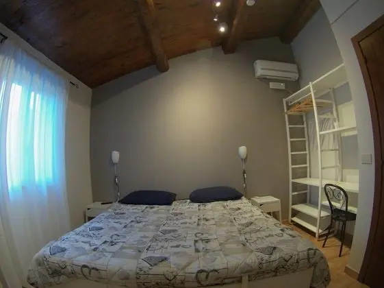 Deluxe Tek Büyük veya İki Ayrı Yataklı Oda, Bahçe Manzaralı