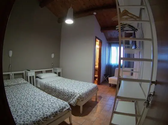 Deluxe Tek Büyük veya İki Ayrı Yataklı Oda, Bahçe Manzaralı