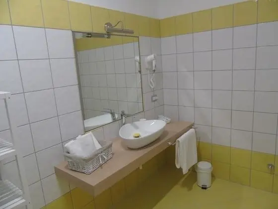 Comfort Tek Büyük Yataklı Oda, 2 Tek Kişilik Yatak