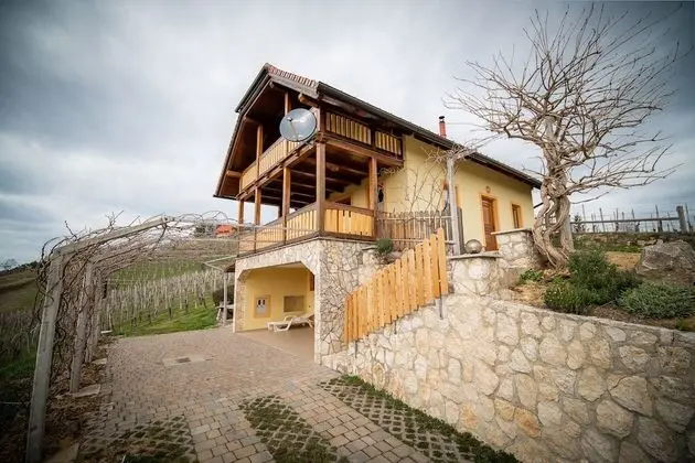 Kır Evi (Two bedroom country house)