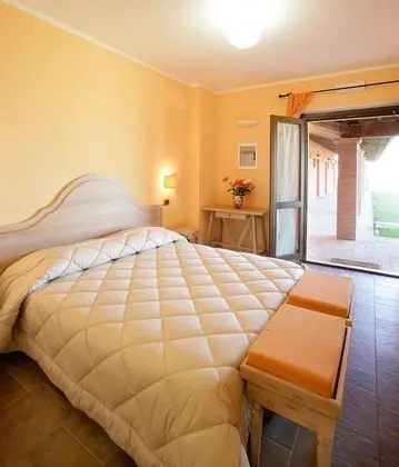 Standard Tek Büyük Yataklı Oda, Bahçe Manzaralı