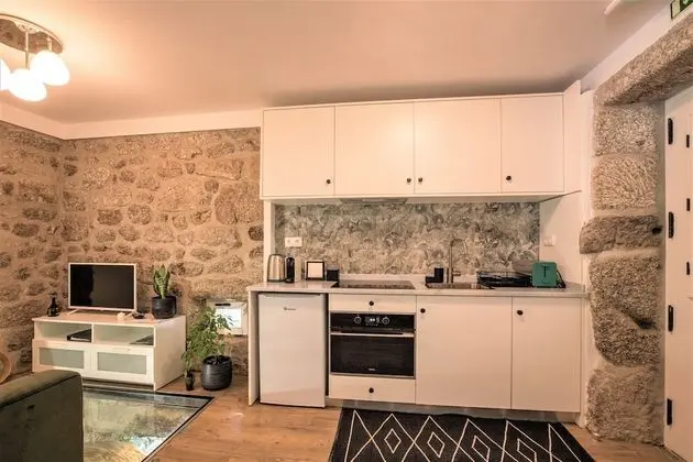 Kır Evi, 1 Büyük (Queen) Boy Yatak ve Çekyat