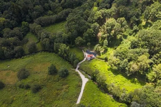 Kır Evi, 1 Büyük (Queen) Boy Yatak ve Çekyat