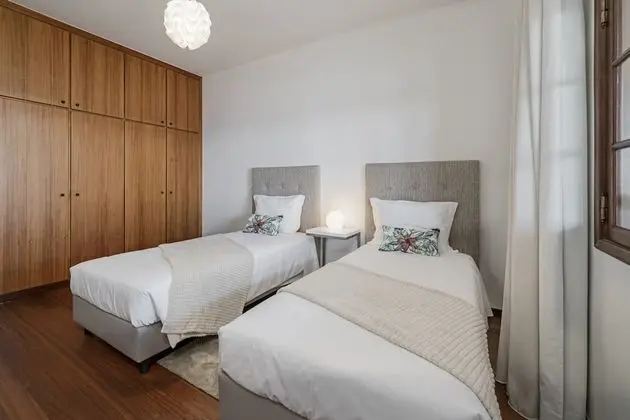 Ev (3 Bedrooms)