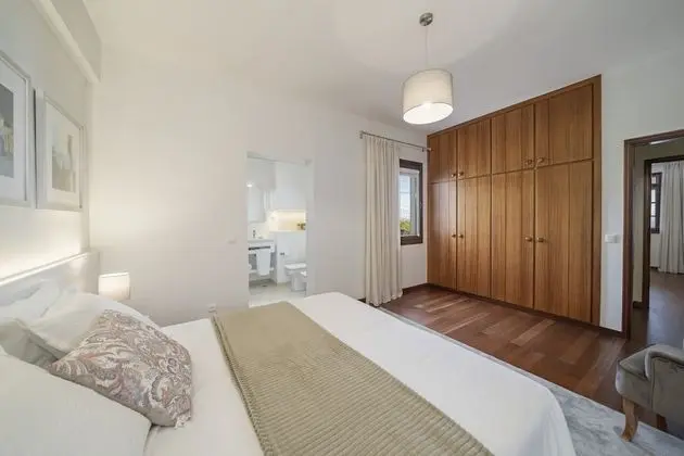 Ev (3 Bedrooms)
