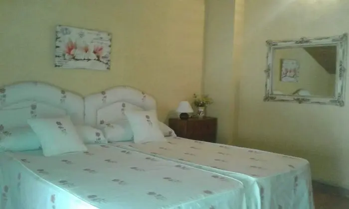 Ev, 5 Yatak Odası, 2 Banyolu