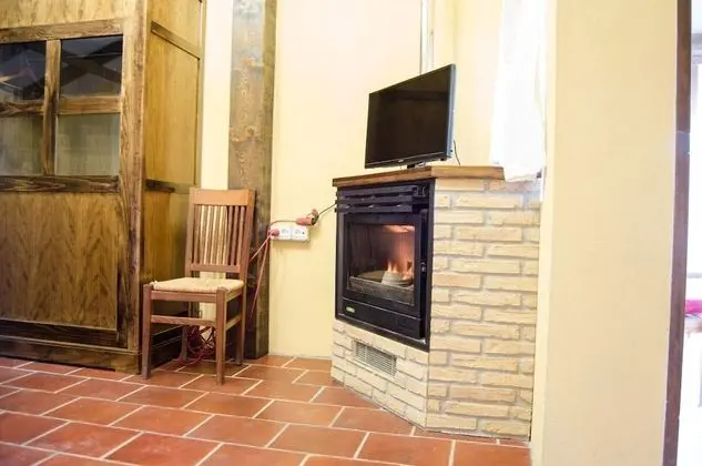 Ev, 6 Yatak Odası, 2 Banyolu