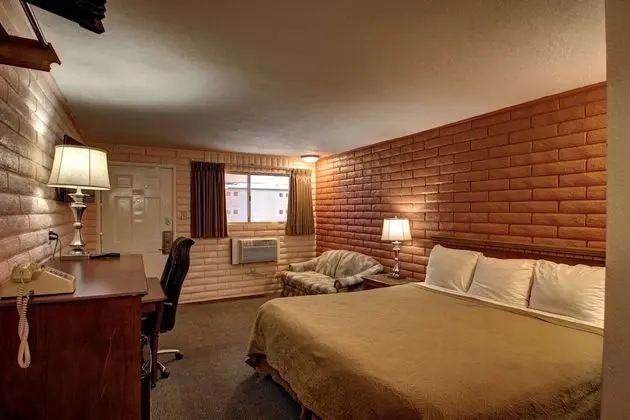 Standard Oda, 1 Büyük (Queen) Boy Yatak