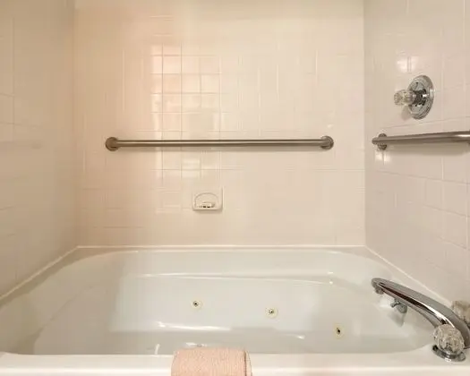 Camden King Suite - Not Pet Friendly