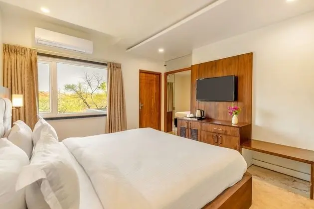 Two Bedroom Forest View With Balcony