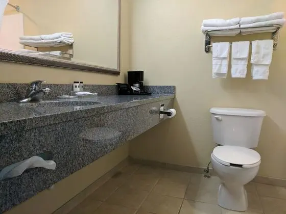 Premium Oda, 2 Büyük (Queen) Boy Yatak, Sigara İçilmez